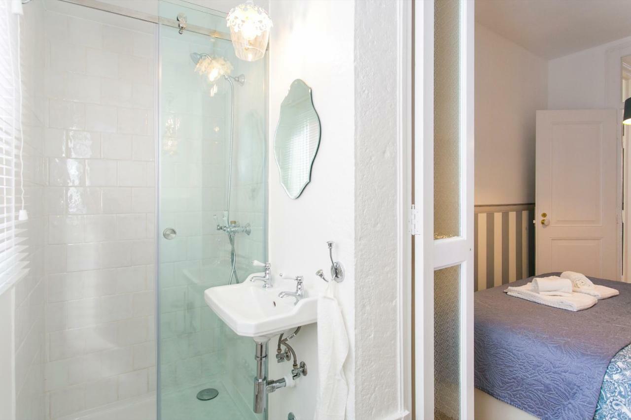 2 Beautiful Suites Upscale Flat Embracing Tejo! Лиссабон Экстерьер фото