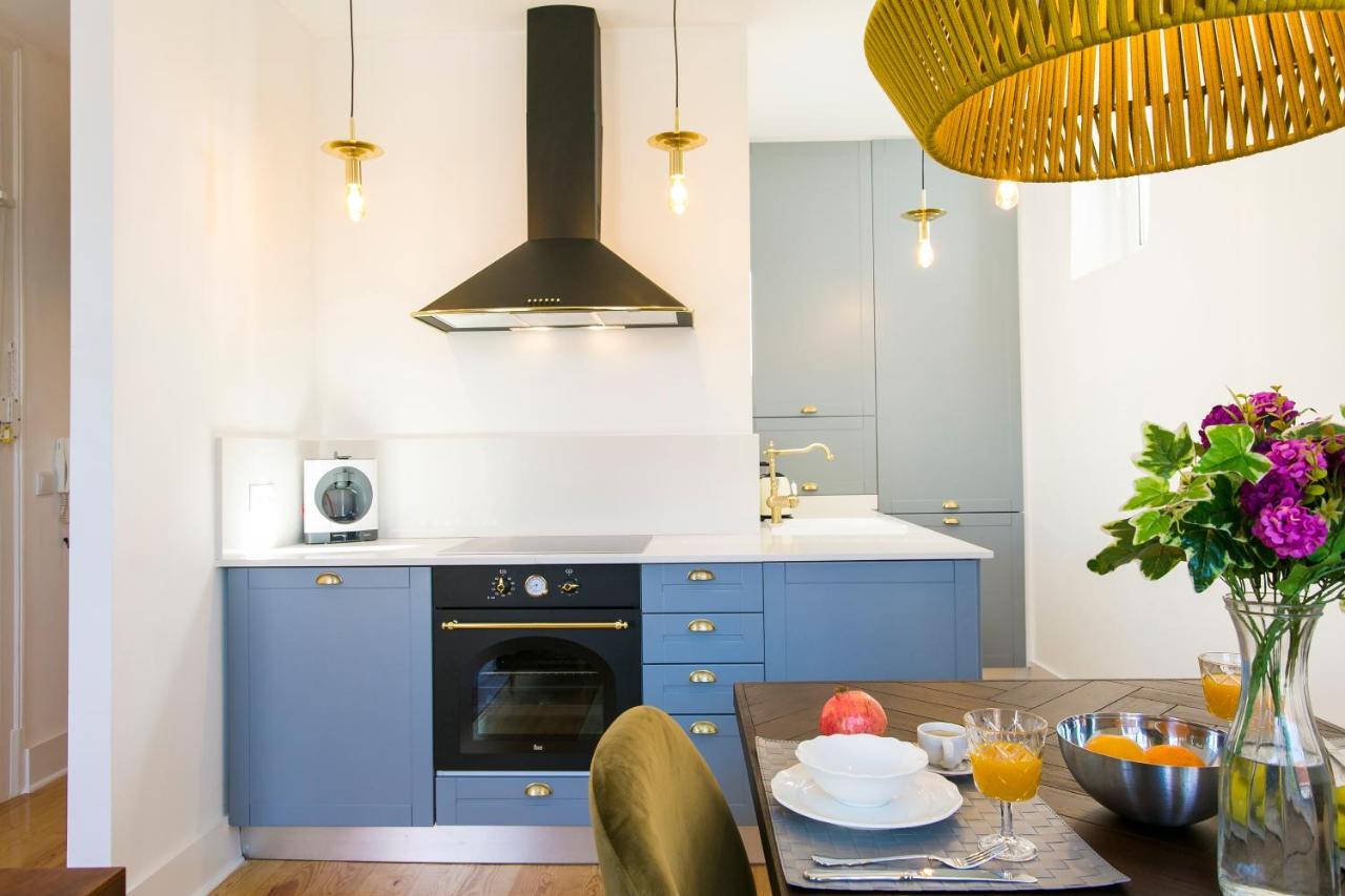 2 Beautiful Suites Upscale Flat Embracing Tejo! Лиссабон Экстерьер фото